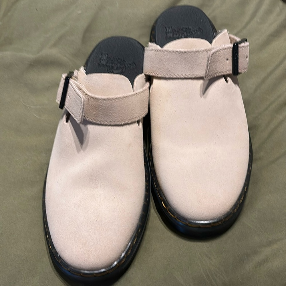 Dr. Marten sling back